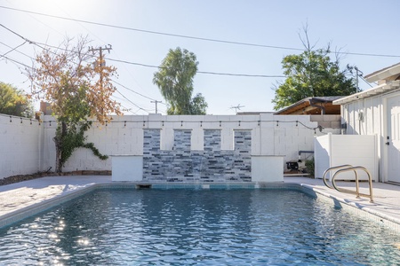 Complimentary Heated Pool