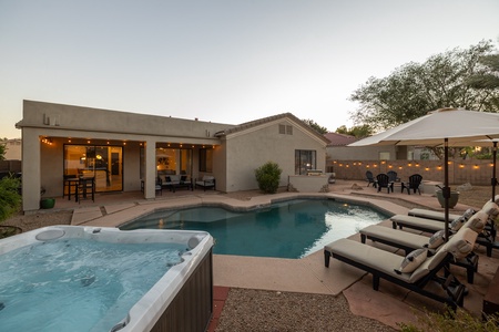 Complimentary Heated Pool and Hot Tub