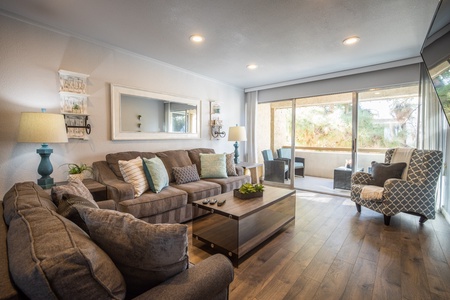 Bright, spacious living room