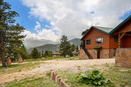 Frontier Mountain Retreat Estes Park, Home and surrounding views. Unit is the lower level.