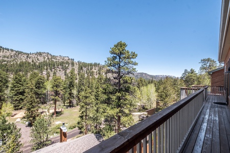 Cascade Estes Park Deck with a view