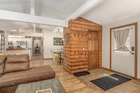 Lazy Elk Retreat Estes Park, Open concept living room adjacent to dining room