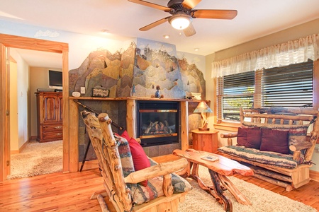 Cozy and beautifully decorated main living area, newly updated electric fireplace.