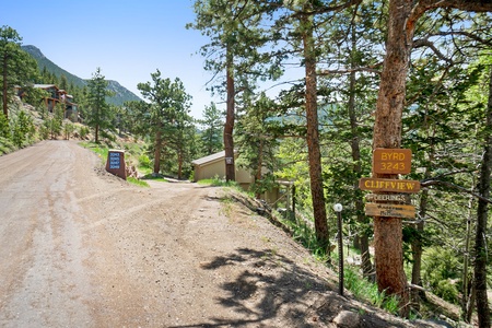 Driveway entrance to home