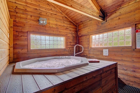 Communal hot tub