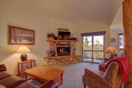 Spacious living area with fireplace