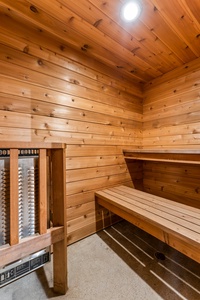 Private sauna great for relaxing!