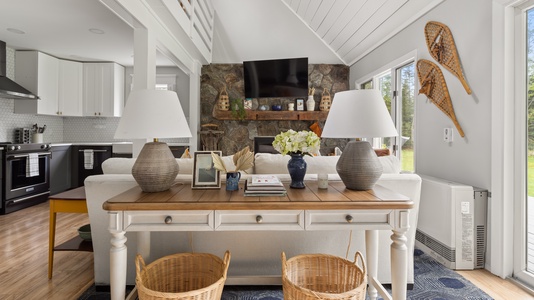 Living Room with TV and Fireplace to relax after Mountain Fun!