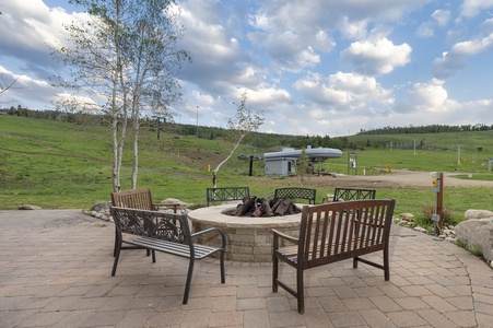 Common area Firepit just outside the building, perfect for viewing the starlit sky