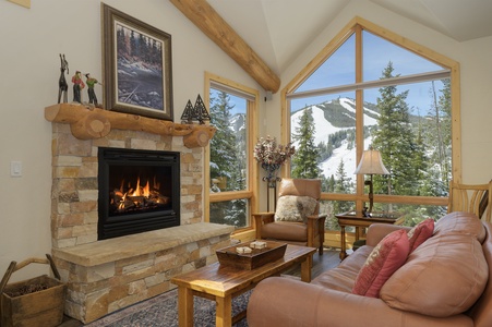 Cozy Living Room with Gas Fireplace and Views of the slopes