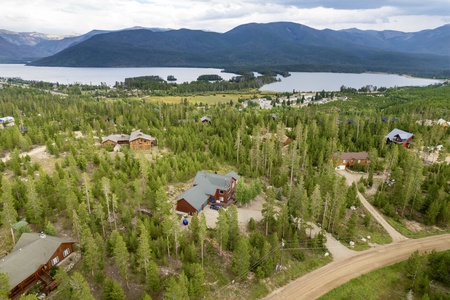 Aerial view of the home and the proximity to the lakes and surrounding mountains