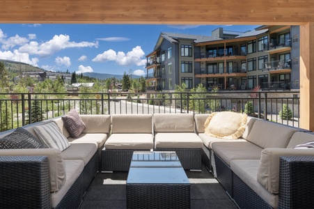 Patio seating for your whole group with Mountain Views