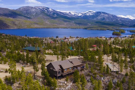 This home has unforgettable views of the lakes and the mountains