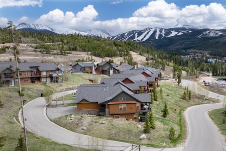 Tucked away with stunning views of Winter Park Resort