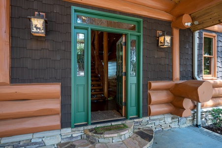 Bluetique- Front entrance