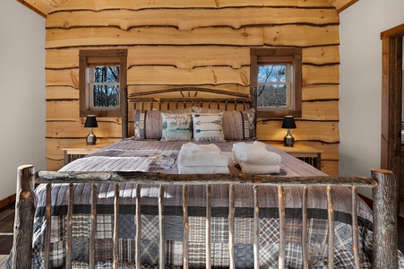The Peaceful Meadow Cabin- Entry Level Primary King Bedroom