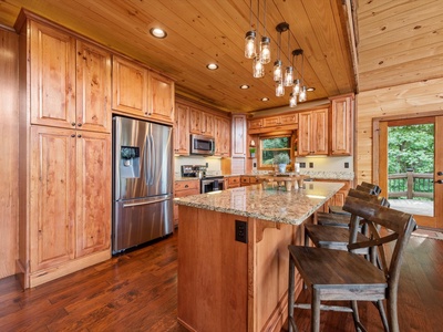 Crows Nest- Entry Level Kitchen