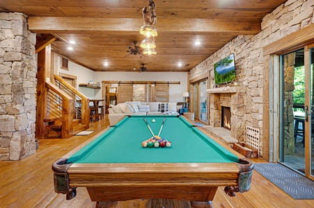 Copperline Lodge - Billards