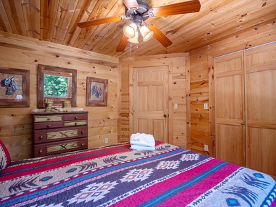 Hillside Hideaway - Entry Level Queen Bedroom