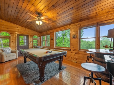 Sunrise on the Ridge - Game Room