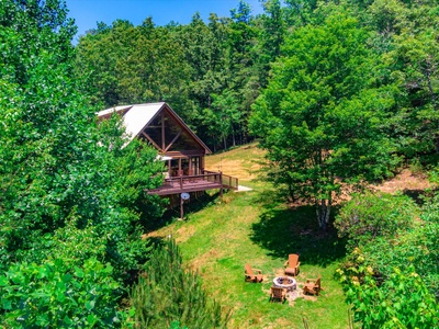 Hillside Hideaway - Aerial View of Cabin and Fire Pit