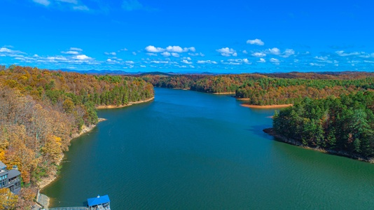 Blue Ridge Lakeside Chateau - Lake Blue Ridge