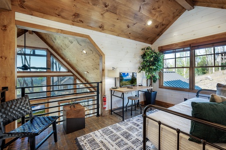 Mountain Air - Loft