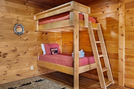 Pinecrest Lodge - Lower Level Twin Bunk (2)