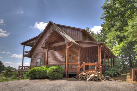 Above Ravens Ridge- Exterior view of the cabin from the entrance