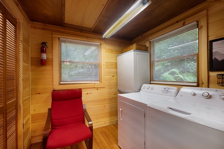 Millstone Haven - Entry Level Laundry Room