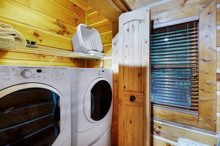 Mountaintown Creek Lodge - Entry Level Laundry