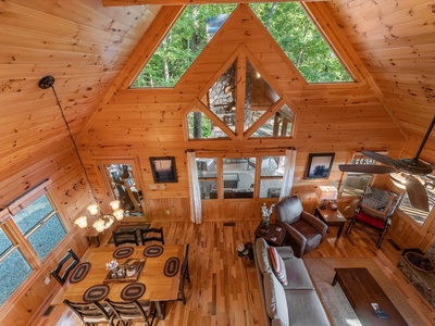 Soaring Hawk Lodge - Loft View