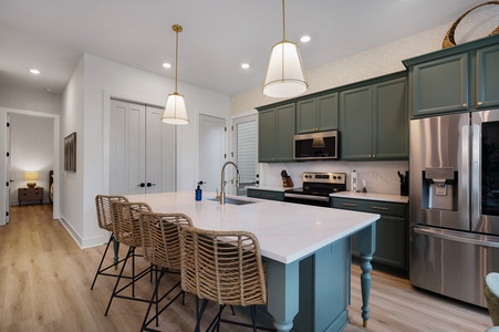 A Stoney Marina - Kitchen View from Dining Area