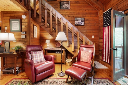 Tuckaway Cave - Family Room