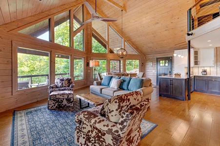 Kricket's Overlook- Living room area with an open floor plan and mountain views