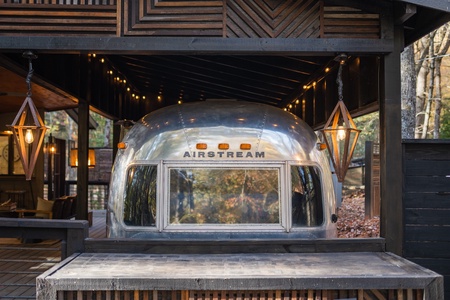 Easy Tiger - Airstream