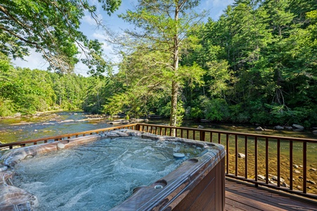 Rivers D Lite - Hottub Overlooking The Toccoa River