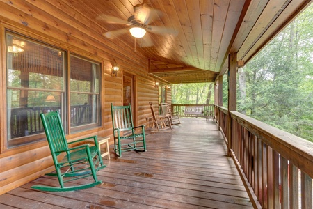 Up The Creek - Main Level Deck and Seating Area