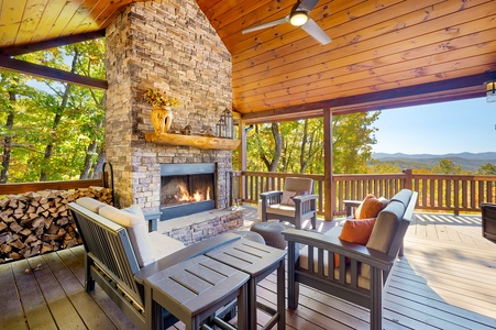 Hawksnest - Entry Level Outdoor Fireplace