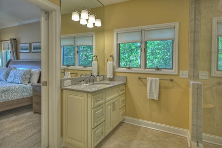 Jump Right In- Master bathroom suit with vanity sink and mirror
