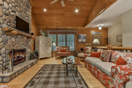 Two Duck Creek Cottage