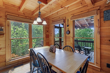 The Stickhouse - Dining Area