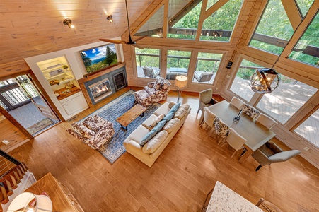 Kricket's Overlook- Loft view looking down on the main level living area