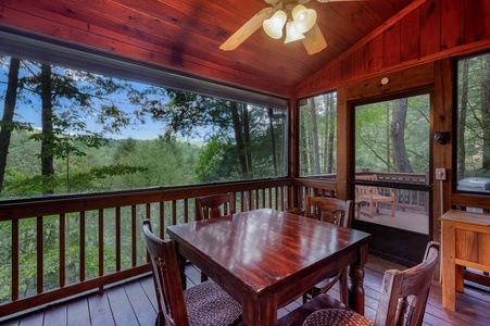 Hazy Hideaway - Entry Level Deck Screened Dining Area