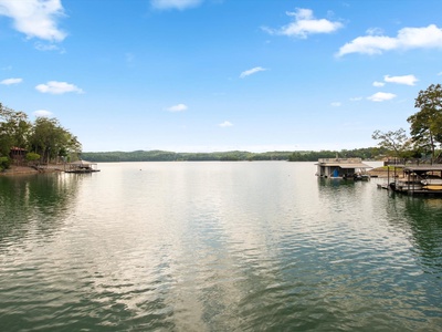 Medley Sunset Cove - Lakeview from Dock