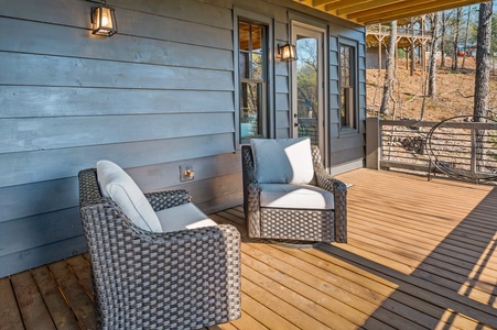 Mountain Air - Entry Level Deck Seating