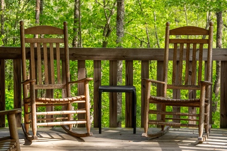 Woodhaven Retreat - Main Level Deck Seating Area