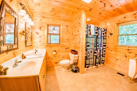 White Rock - Main Level Master Bathroom