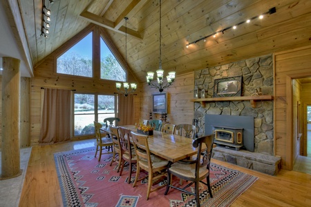 Stanley Creek Lodge - Dining Room