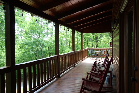 Silent In The Morning- Deck area with outdoor seating